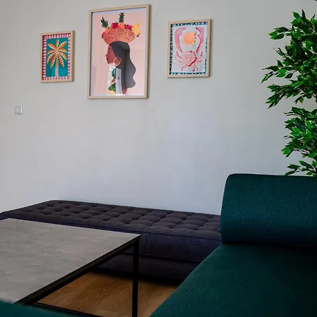 Pietarsaaren Helmi * 皮埃塔尔萨里