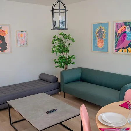 Pietarsaaren Helmi * 皮埃塔尔萨里